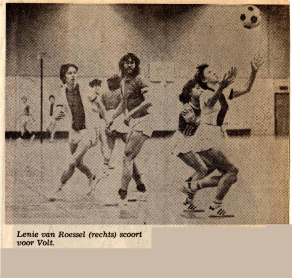 krant_15_12_1981_foto (Large).jpg